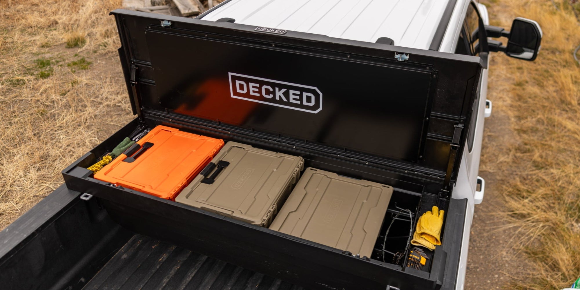 Tan Payloader inside a Tool Box
