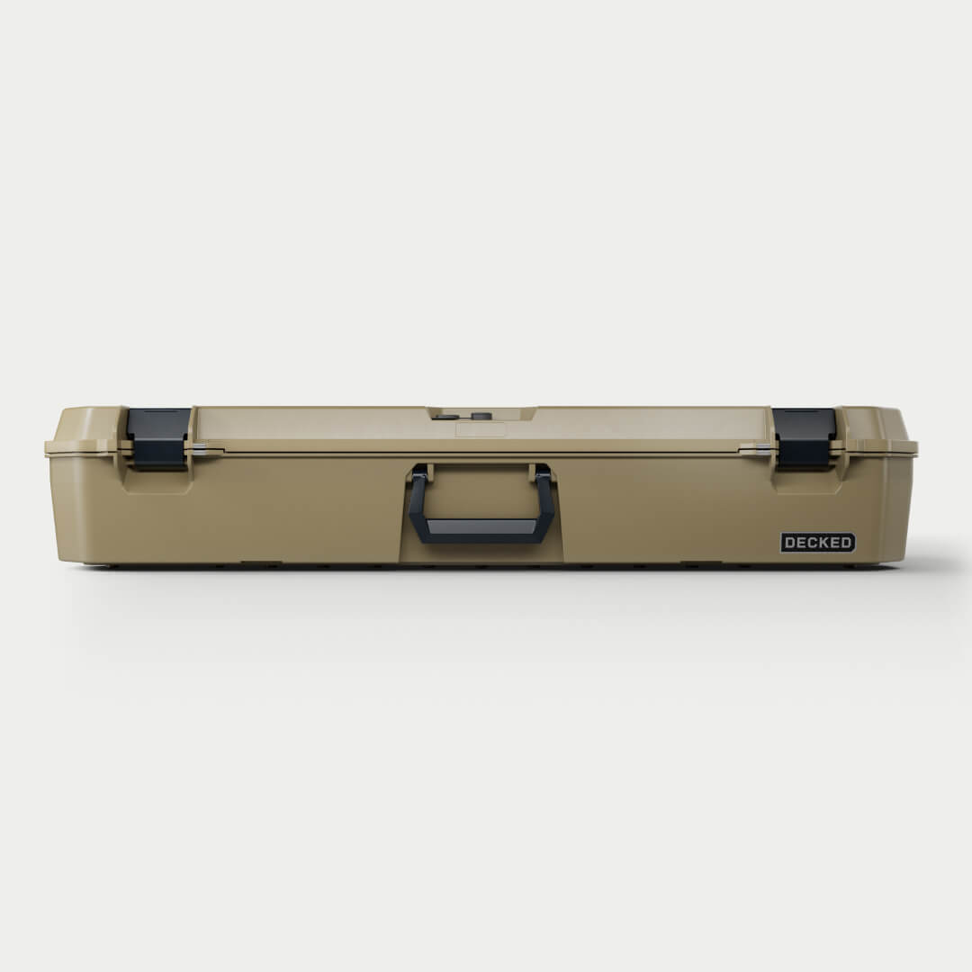 Front view of a closed Desert Tan Honcho