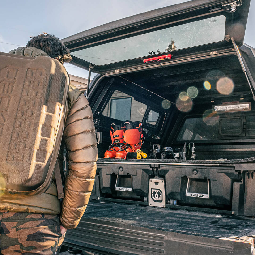 DECKED x Uncharted D-Bag Emergency Kit Product Image 9