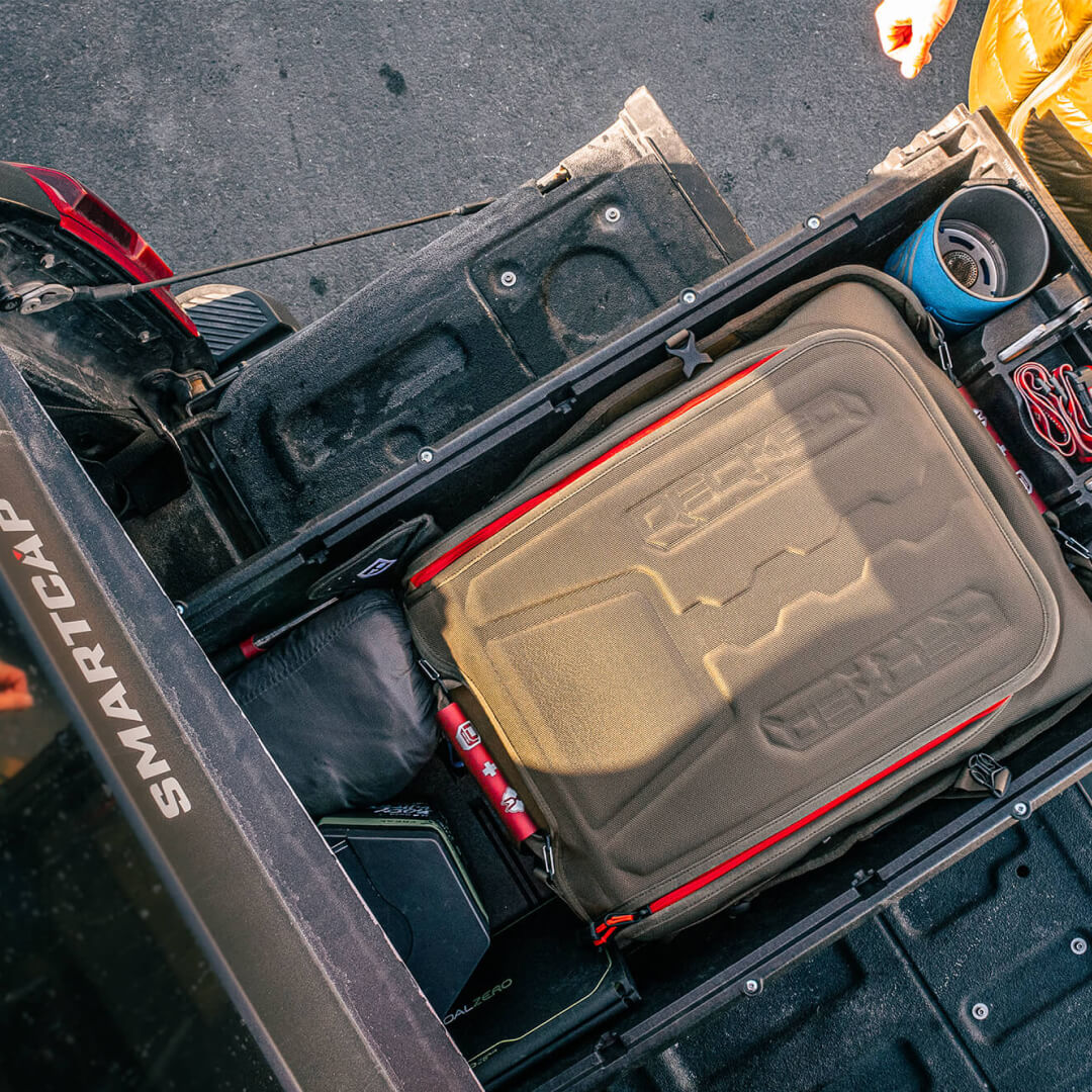 DECKED x Uncharted D-Bag Emergency Kit Product Image 8