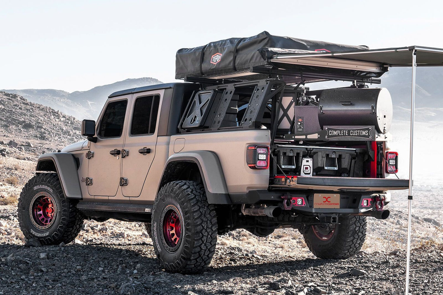 Jeep Gladiator bed accessories.