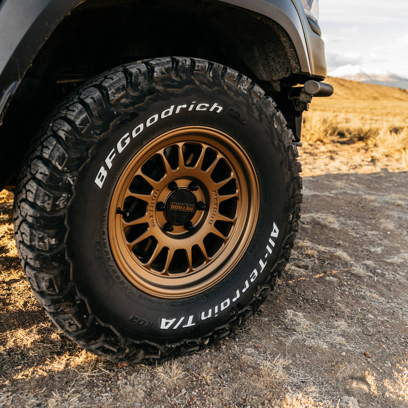 A close-up of the Method 318 tires in Method Bronze.